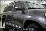Автомобиль Land Cruiser 200 обработан кварцевой защитной полировкой CQuartz.