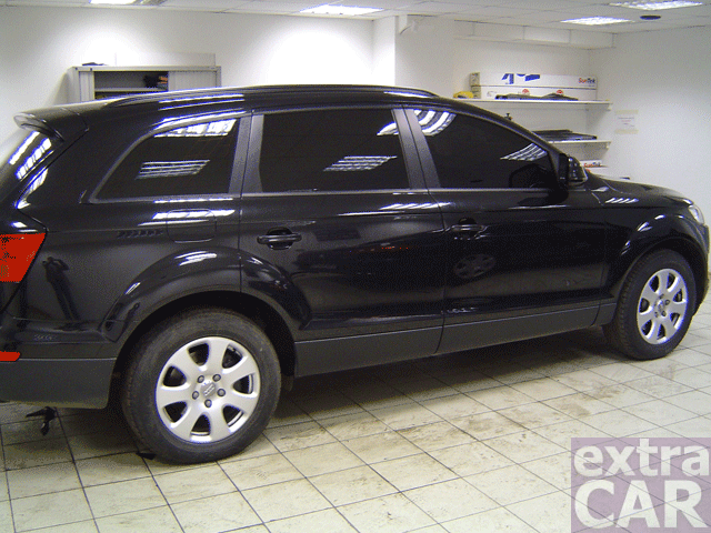  Audi Q7.  HP 05.